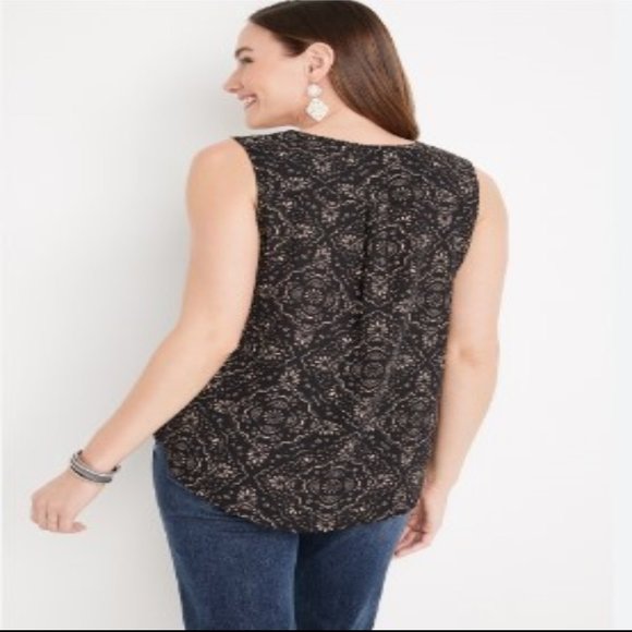 2/$20  Maurices Button down light summer tank top with geometric bandana print - Picture 3 of 3